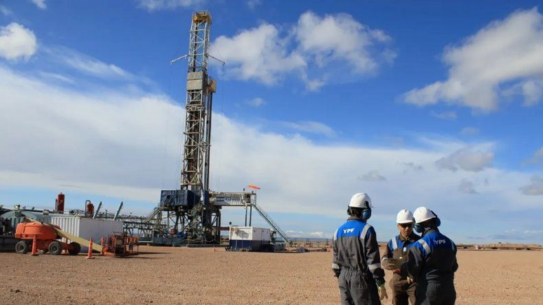 ypf volvio a romper el record de la rama lateral mas larga de vaca muerta