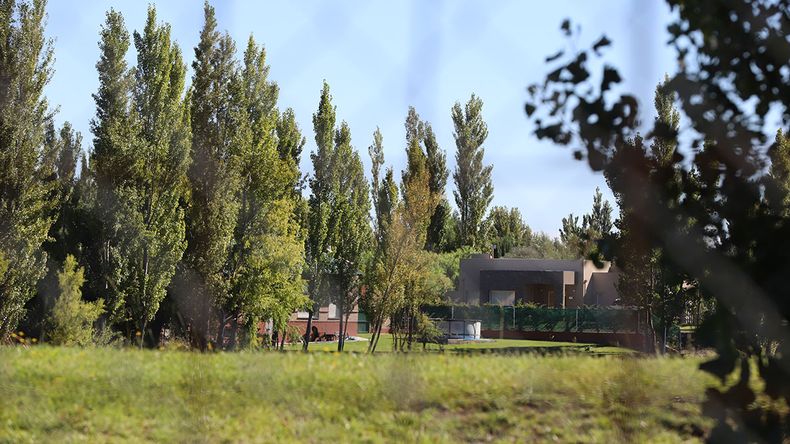Todos los barrios privados que robaron luz a CALF | LM Neuquen Todos los barrios privados que robaron luz a CALF