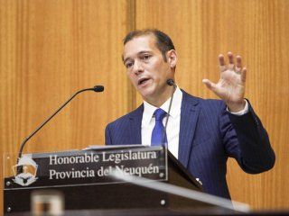 gutierrez pidio libre disponibilidad de crudo para exportacion