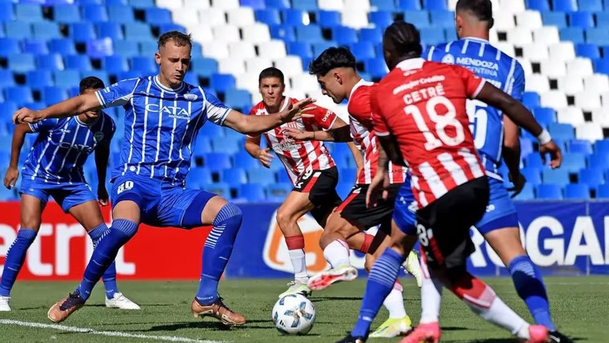 Estudiantes podría perder un jugador clave para la semifinal