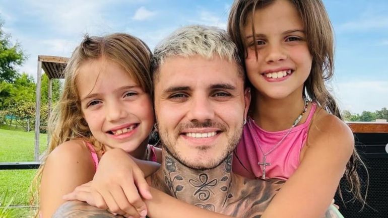 Mauro Icardi y sus hijas