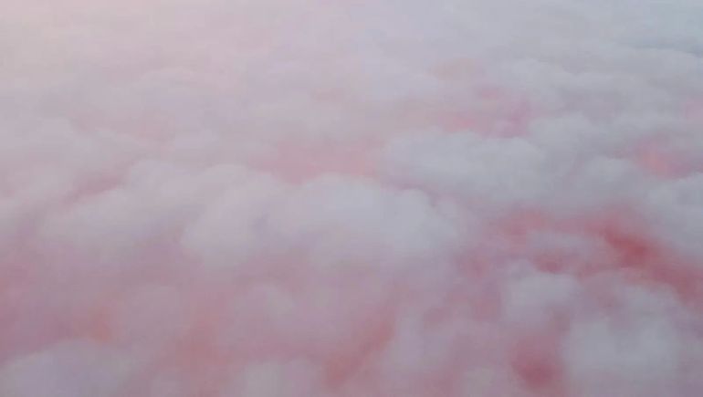 El planeta es más liviano que el algodón de azúcar El planeta es más liviano que el algodón de azúcar