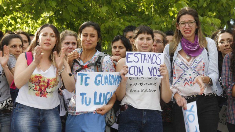 Masiva movilización en Cipolletti tras la denuncia por abuso a una estudiante de Medicina