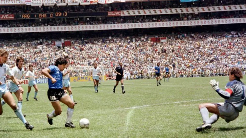 El BCRA lanzó una moneda inspirada en el gol de Diego Maradona y en el Mundial 2026: ¿Cómo es? | LM Neuquen El BCRA lanzó una moneda inspirada en el gol de Diego Maradona y en el Mundial 2026: ¿Cómo es?