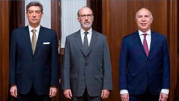 La Corte Suprema deberá resolver si es válido el referéndum por los fueros en Chubut. La Corte Suprema deberá resolver si es válido el referéndum por los fueros en Chubut.