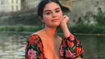 selena gomez se sincero y confeso que es bipolar selena gomez se sincero y confeso que es bipolar