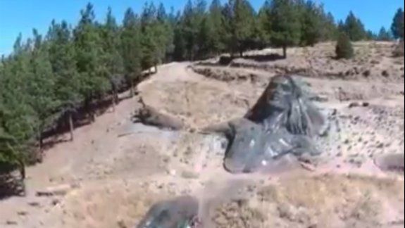 Así se ve desde el aire la monumental escultura Cristo Luz que iluminará a Junín de los Andes
