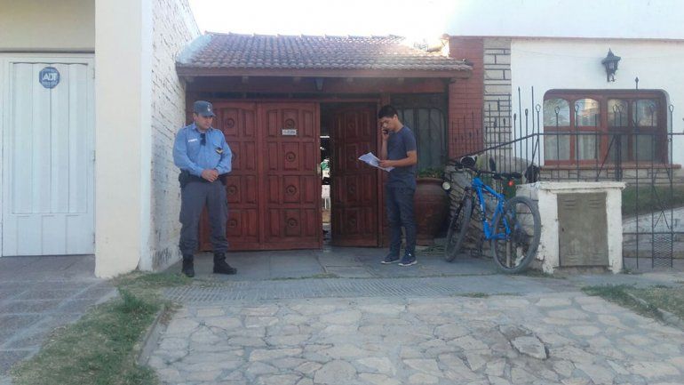 Femicidio en La Sirena: la autopsia reveló que la mujer fue golpeada y murió al caer