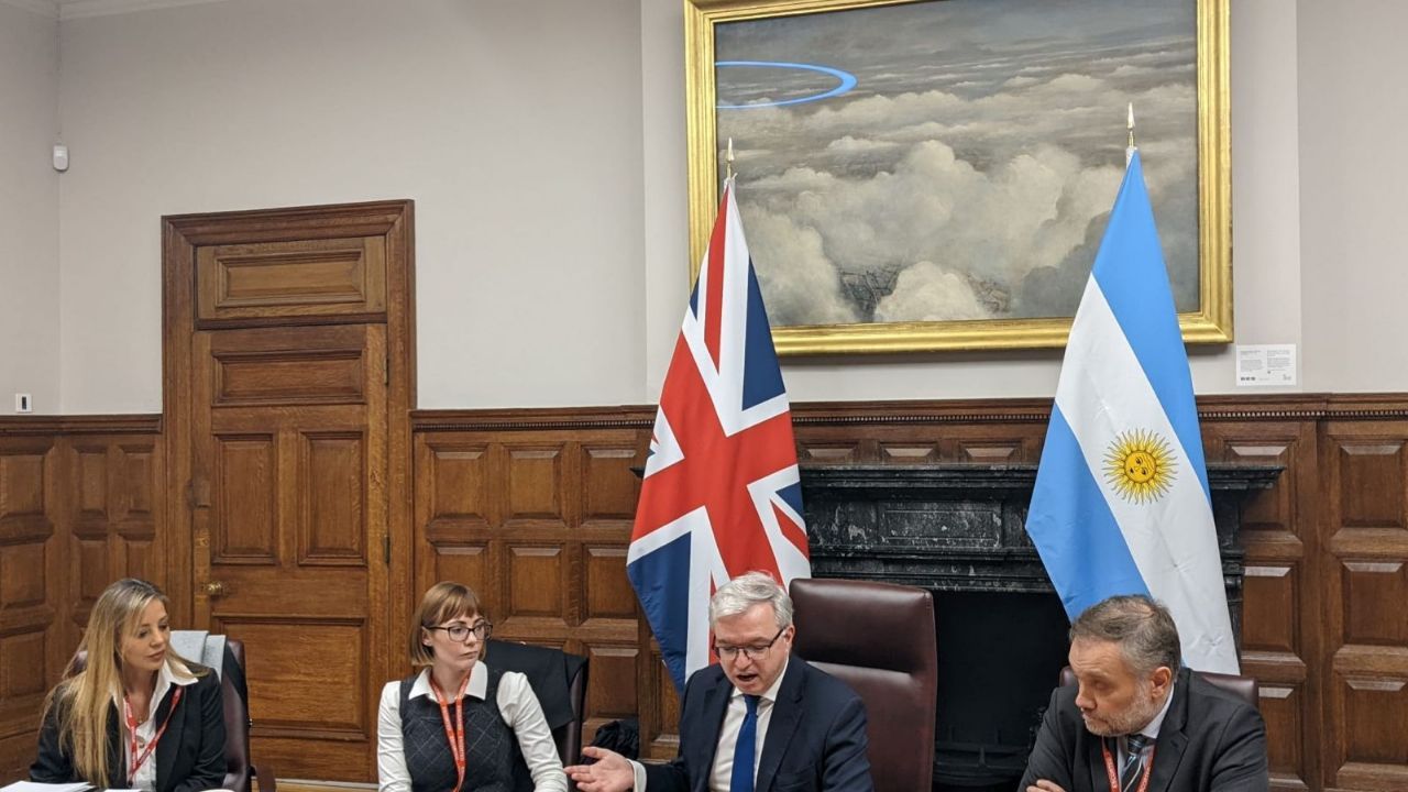 Fernanda Ávila viajó a Londres para analizar nuevas oportunidades de inversión