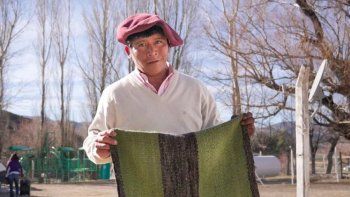 ruperto, el criancero y tejedor que mantiene viva la cultura de neuquen