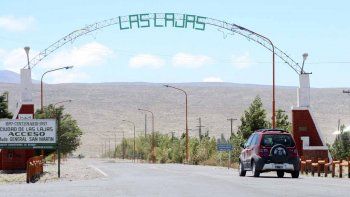 el contacto cero de las lajas es un comerciante neuquino el contacto cero de las lajas es un comerciante neuquino