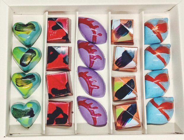 Vanguardia: Fenile, el arte de pintar bombones