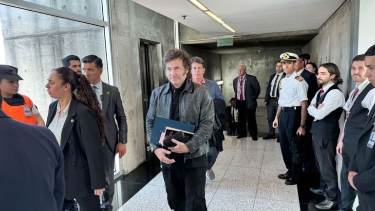 Javier Milei retornó de Davos y el Gobierno ya retoma su agenda.