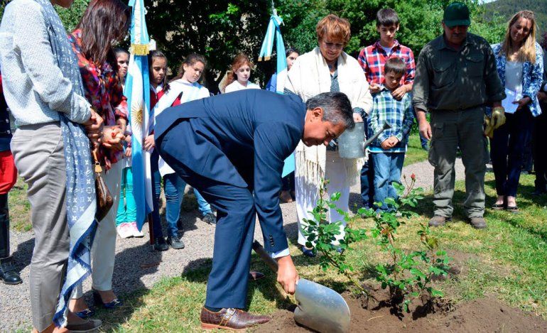 Homenajearon a Luz Sapag en San Martín de los Andes