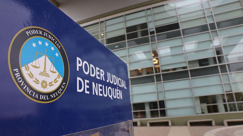 Ladrón fue condenado tras admitir que asaltó una farmacia con un destornillador | LM Neuquen Ladrón fue condenado tras admitir que asaltó una farmacia con un destornillador