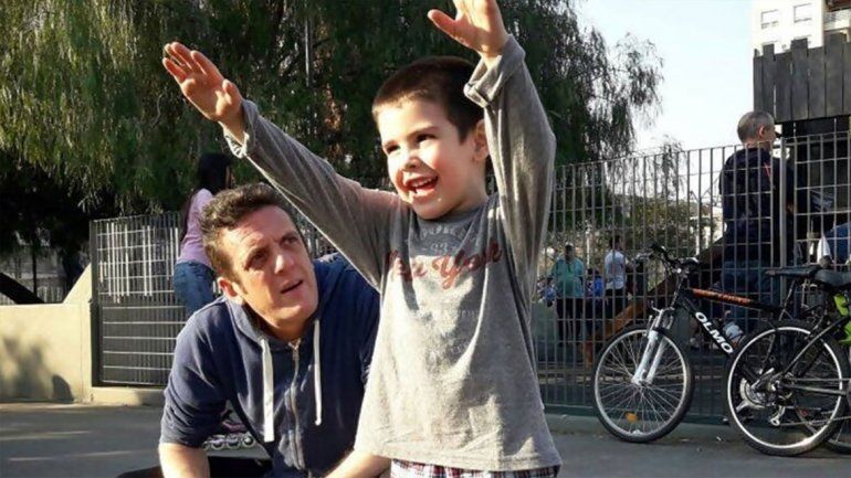 La emoción de Mauro Szeta luego de que su nieto con autismo consiguiera colegio
