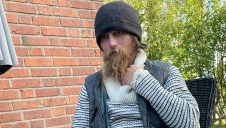 Se desorientó y un año después lo hallan en el Ártico