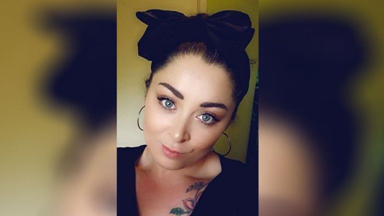 Si ve a un hombre que le parece lindo, se desmaya