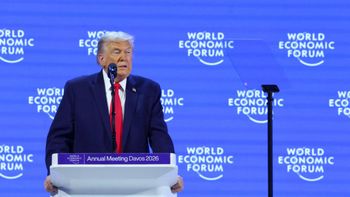 En su discurso, Trump indicó que durante casi dos siglos los presidentes estadounidenses habían buscado adquirir Groenlandia. En su discurso, Trump indicó que durante casi dos siglos los presidentes estadounidenses habían buscado adquirir Groenlandia.