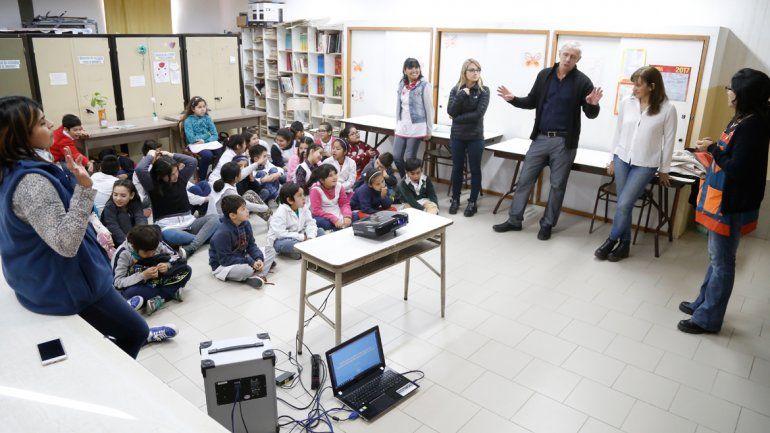 Inician en la ciudad una campaña con escuelas para combatir basureros ilegales