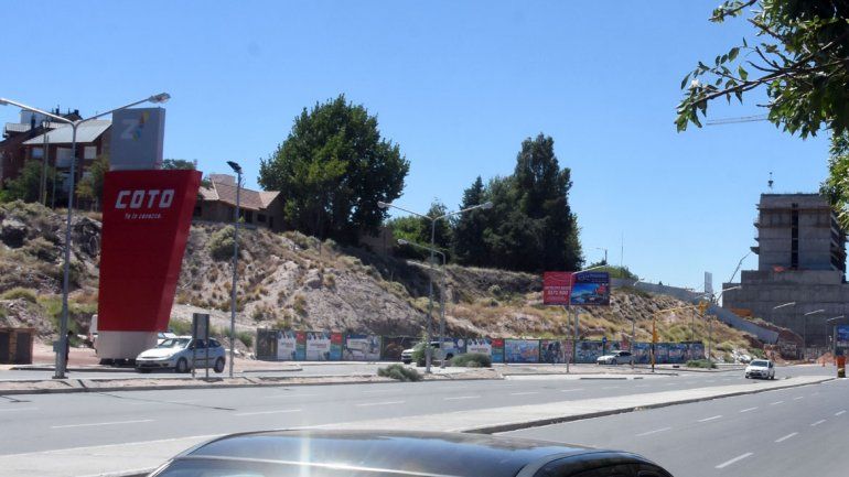 En diez días se habilitaría por completo la calle Dr. Ramón