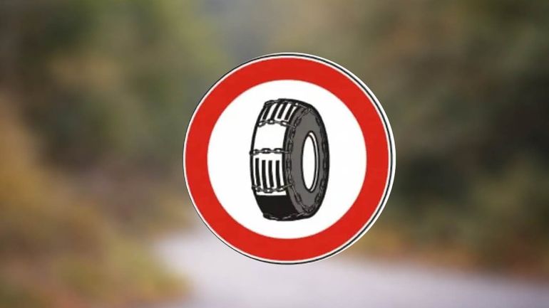 Esta señal de tránsito tiene un significado importante para la seguridad vial en Argentina. Foto: montaje