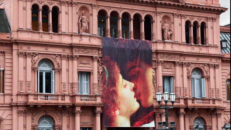El Día de los Enamorados copó hasta la Casa Rosada en Buenos Aires