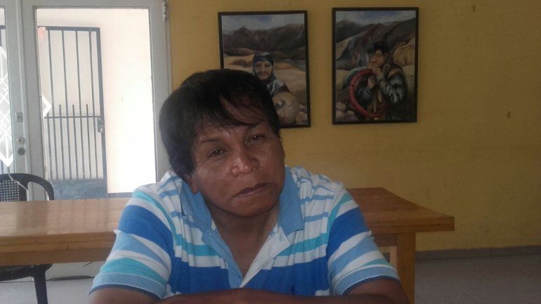 Integrante de la comunidad wichi busca a sus hermanos en el Valle