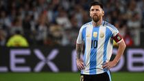La selección Argentina, con Messi de titular, juega ante Angola. La selección Argentina, con Messi de titular, juega ante Angola.