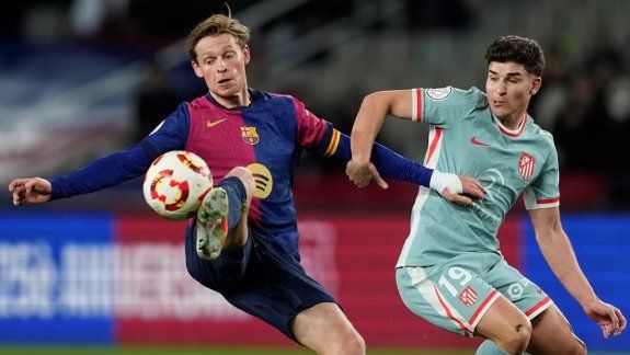 El jugador argentino que buscará el Barcelona si no concreta la llegada de Julián Álvarez