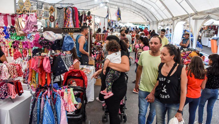 Confluencia 2020: una variada propuesta entre los feriantes