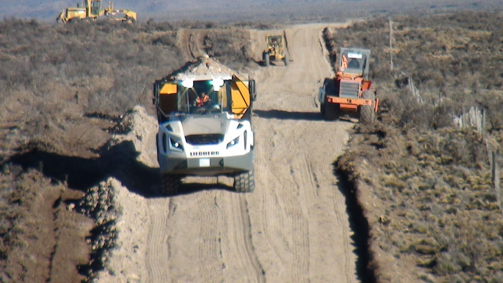 Patagonia Gold implementa un circuito cerrado para minimizar el uso de agua, con plataformas de alta seguridad e impermeabilización. Foto: @patagoniagold.
