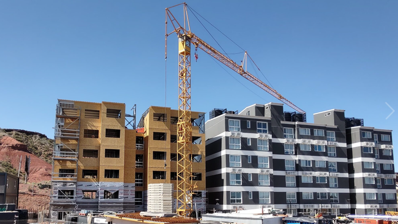 A diferencia de la parálisis nacional, Neuquén proyecta un aumento del 30% en metros cuadrados aprobados para construir en 2025 | LM Neuquen A diferencia de la parálisis nacional, Neuquén proyecta un aumento del 30% en metros cuadrados aprobados para construir en 2025
