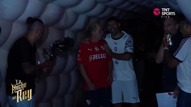 Agüero junto a Bochini en la Noche del Rey Agüero junto a Bochini en la Noche del Rey