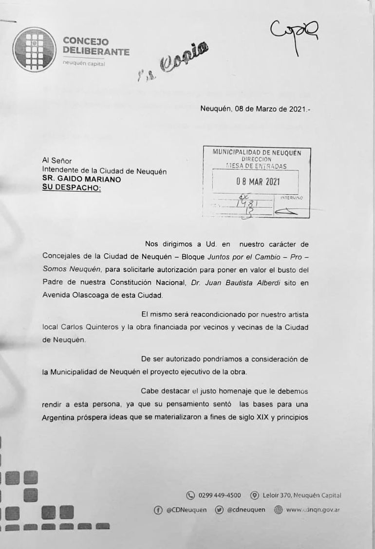 Nora dirigida al intendente Gaido para que autorice la reparación del monumento con financiamiento privado.