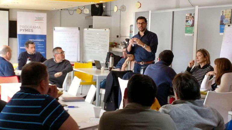 Dan cursos de liderazgo destinados a las pymes petroleras