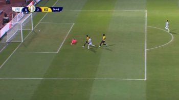 el recuerdo de de paoli tras el palo de messi que hizo enfurecer las redes el recuerdo de de paoli tras el palo de messi que hizo enfurecer las redes