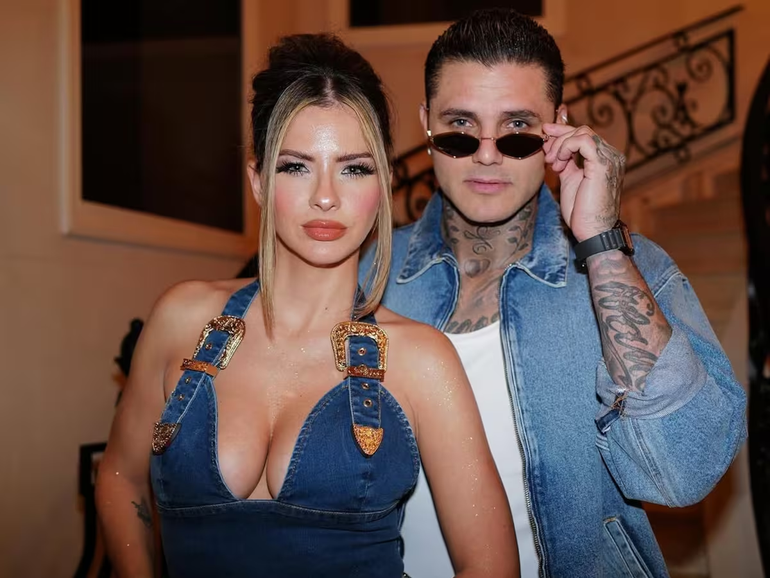 La China Suárez y Mauro Icardi llegaron a la Argentina con los hijos de Benjamín Vicuña