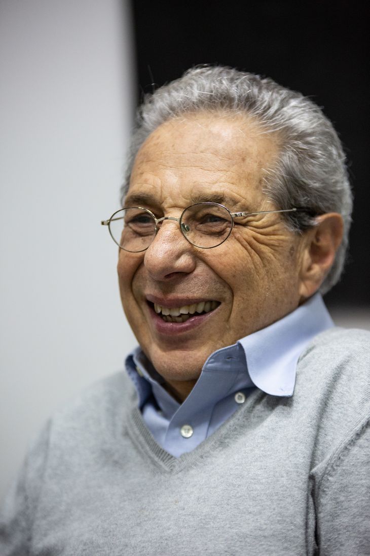 El economista señaló que el dólar paralelo arriba de los 500 pesos, al compararlo con la evolución del IPC, resulta caro. El economista señaló que el dólar paralelo arriba de los 500 pesos, al compararlo con la evolución del IPC, resulta caro.