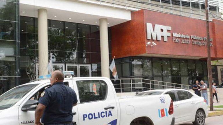 Detienen a una maestra jardinera acusada de abusar de un nene de 3 años