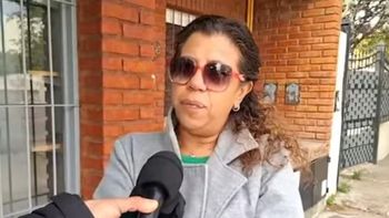 De día es directora de escuela y después maneja un Uber hasta la una de la mañana: Me devolvió la dignidad. De día es directora de escuela y después maneja un Uber hasta la una de la mañana: Me devolvió la dignidad.