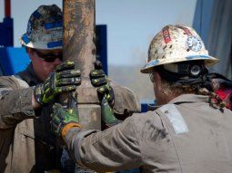 Oportunidades laborales en Vaca Muerta: los puestos buscados por YPF, PAE, Chevron y Pluspetrol. Oportunidades laborales en Vaca Muerta: los puestos buscados por YPF, PAE, Chevron y Pluspetrol.