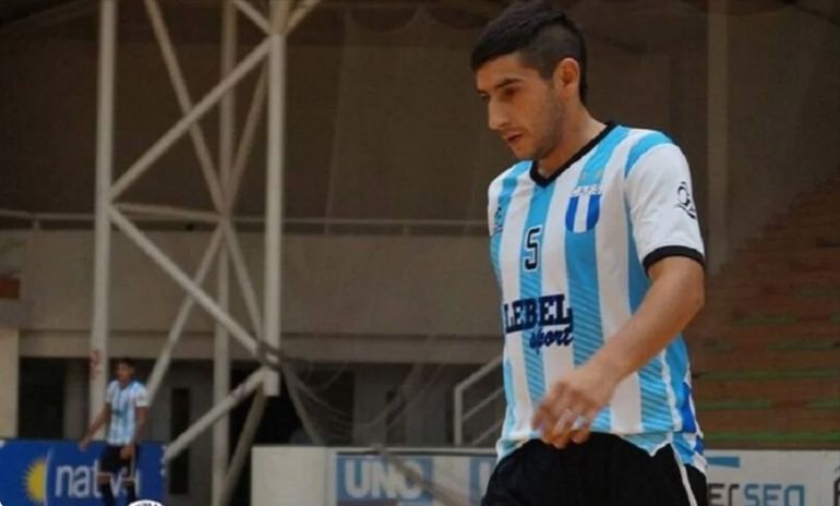 Matías Rima, en sus tiempos de selección: jugó dos mundiales y ganó uno, con gol propio en la final ante Brasil. Matías Rima, en sus tiempos de selección: jugó dos mundiales y ganó uno, con gol propio en la final ante Brasil.