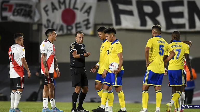 ¡El neuquino Herrera volverá a dirigir el superclásico!