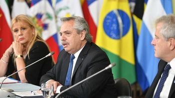 Alberto Fernández criticó los bloqueos de EE.UU. a Venezuela y Cuba