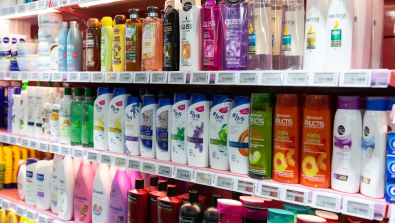 Anmat prohibió varios productos para el cabello.