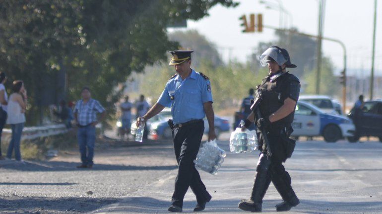 En marzo se produjo una toma en la zona del Cañadón de las Cabras.