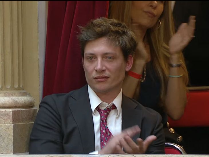 Santiago Caputo se reunió con Mauricio Macri para acordar los votos para mantener el veto a la financiación de las universidades. Santiago Caputo se reunió con Mauricio Macri para acordar los votos para mantener el veto a la financiación de las universidades.