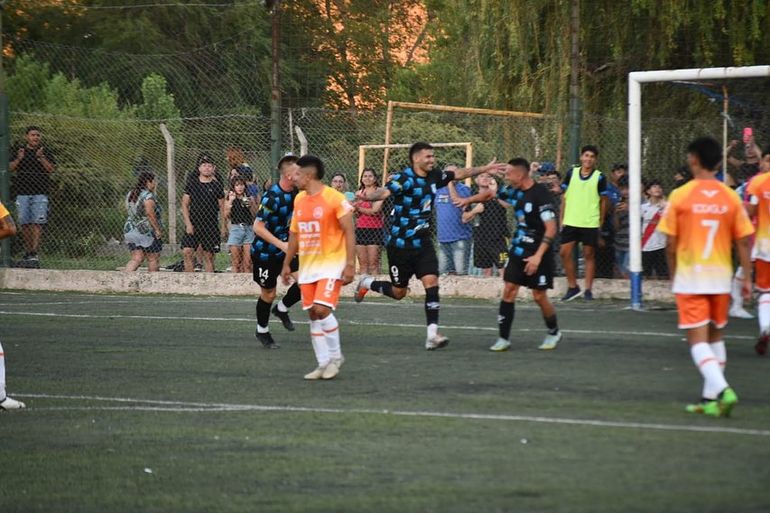 El León llegará con ventaja tras ganar en Rincón por la mínima diferencia. Foto: Deportivo Rincón.