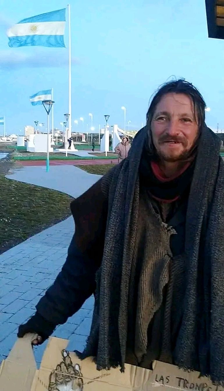 Juan Salvador, en una plaza de Río Grande. Juan Salvador, en una plaza de Río Grande.